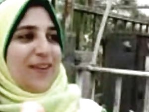 سگ با پر از سکس با بلوند